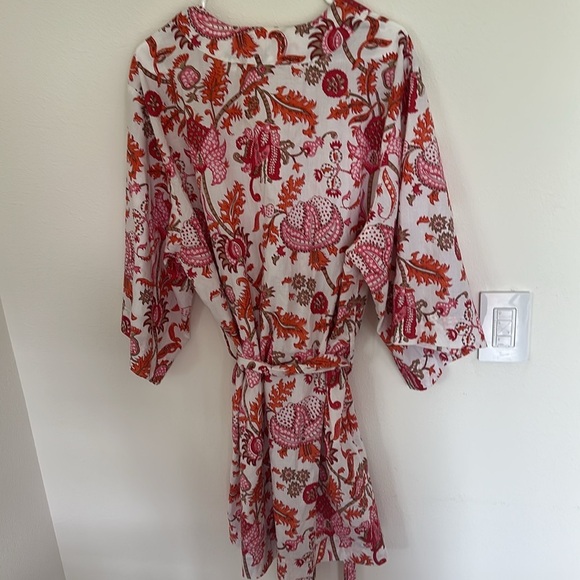 Roller Rabbit Amanda Robe in Orange motif EUC - Picture 8 of 10